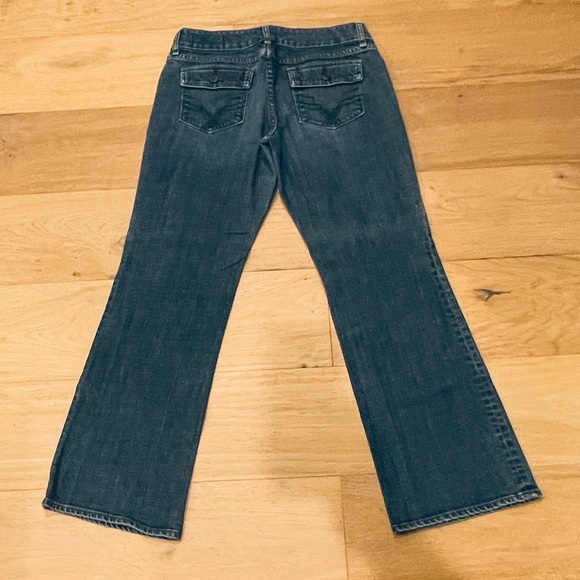 EUC Gap denim size 10 reg curvy fit. - Picture 2 of 4